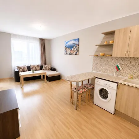 Apartman Sunny Day 3 - Pool And Chill