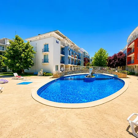 Sunny Day 3 - Pool And Chill * Napospart